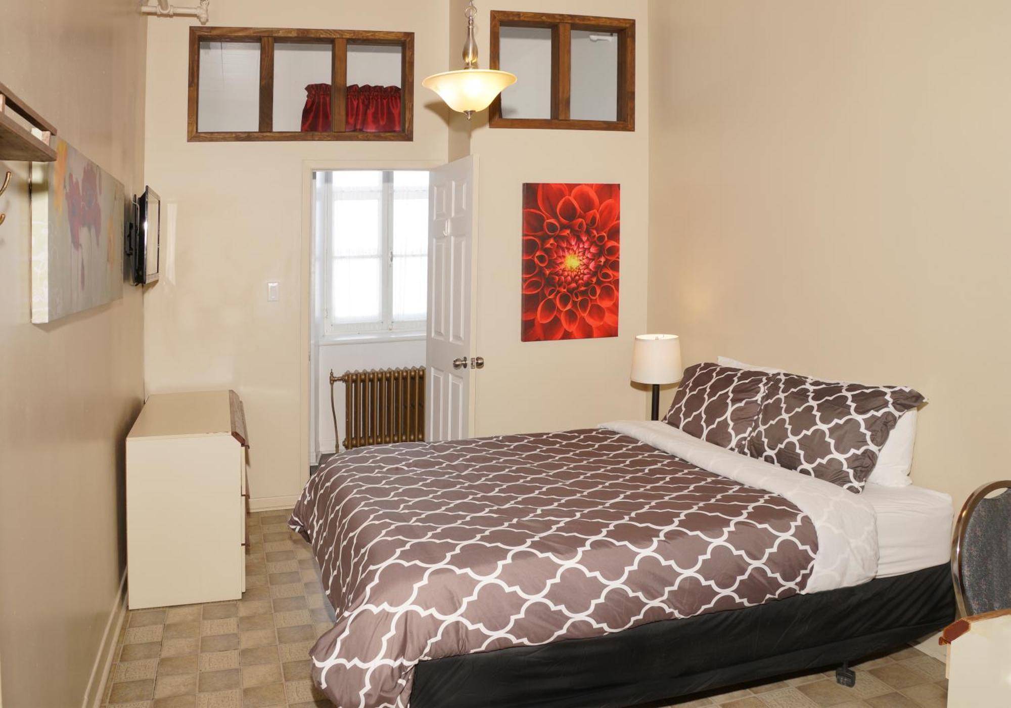 Auberge Du Couvent Saint-Casimir Εξωτερικό φωτογραφία